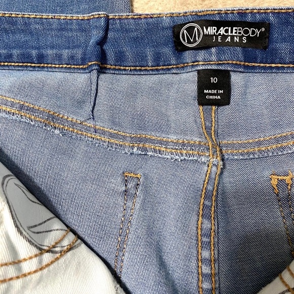 MIRACLEBODY JEANS size 10 - Picture 7 of 10